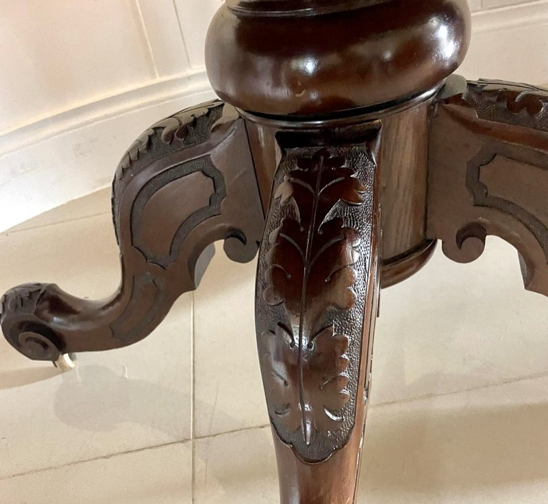 Antique Victorian Quality Mahogany Dining Table - Image 10